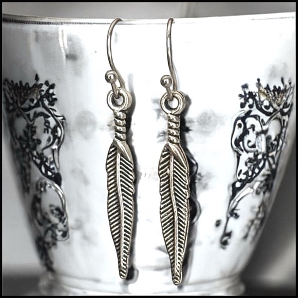5 For $25💫Silver Feather Dangles